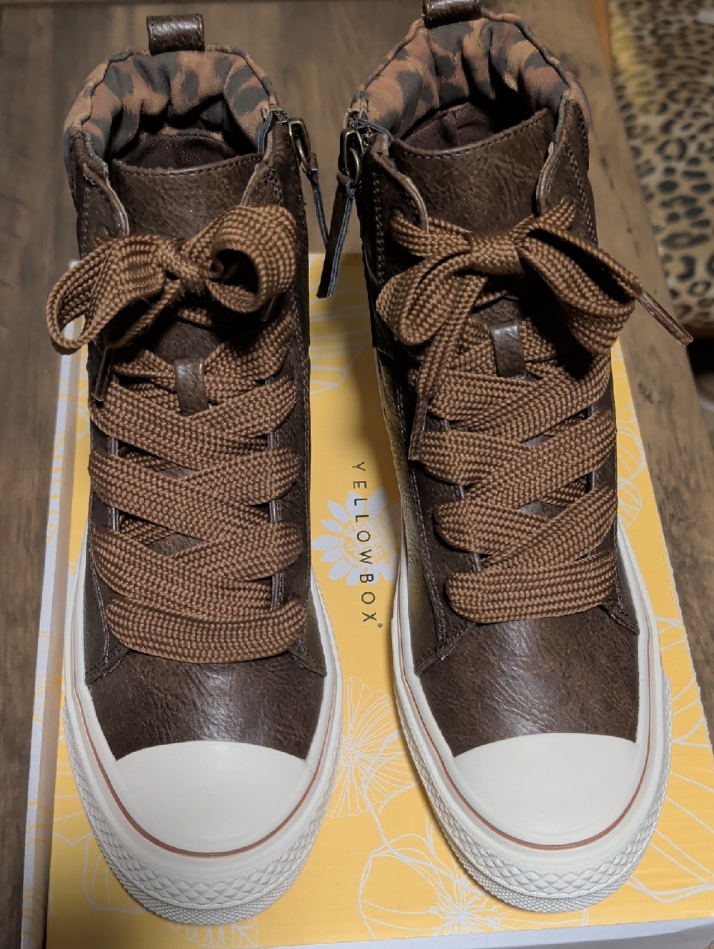 🔥Brown High-Top Women's Sneakers - Yellowbox Style, Size 8